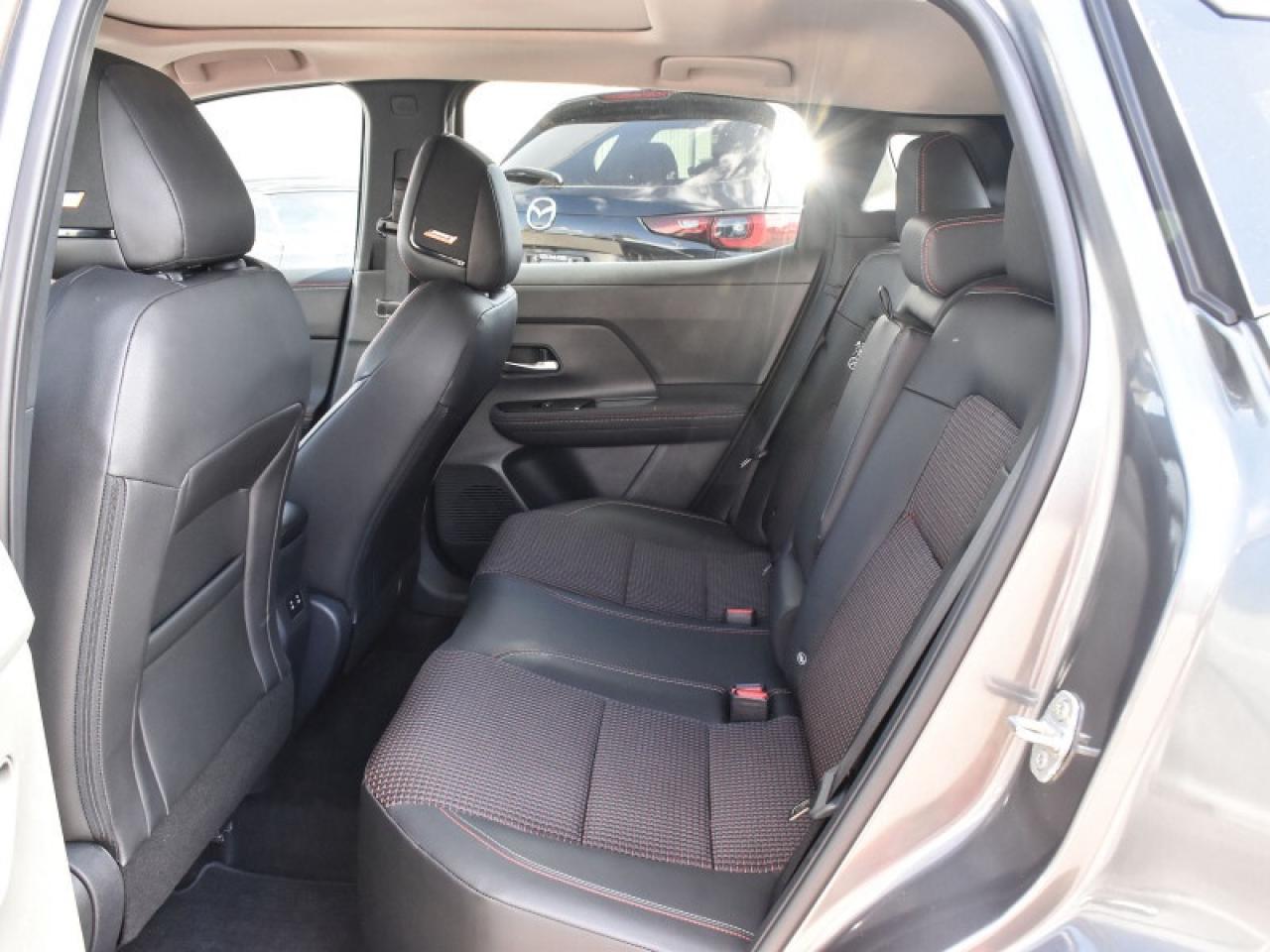 2025 Nissan Kicks SR Premium AWD   Leather   Roof   Bose   CarPlay Photo