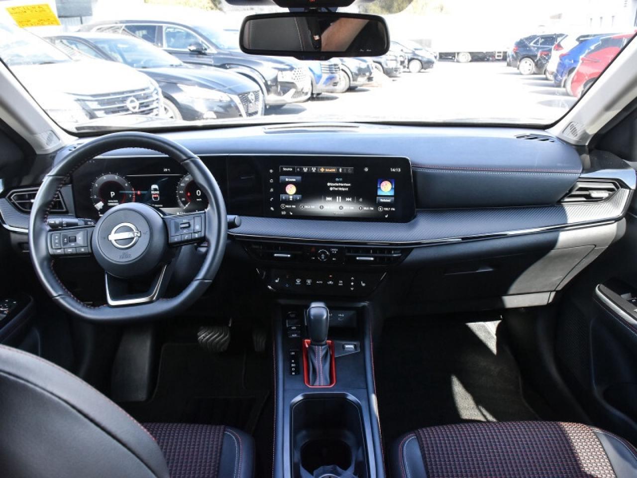 2025 Nissan Kicks SR Premium AWD   Leather   Roof   Bose   CarPlay Photo