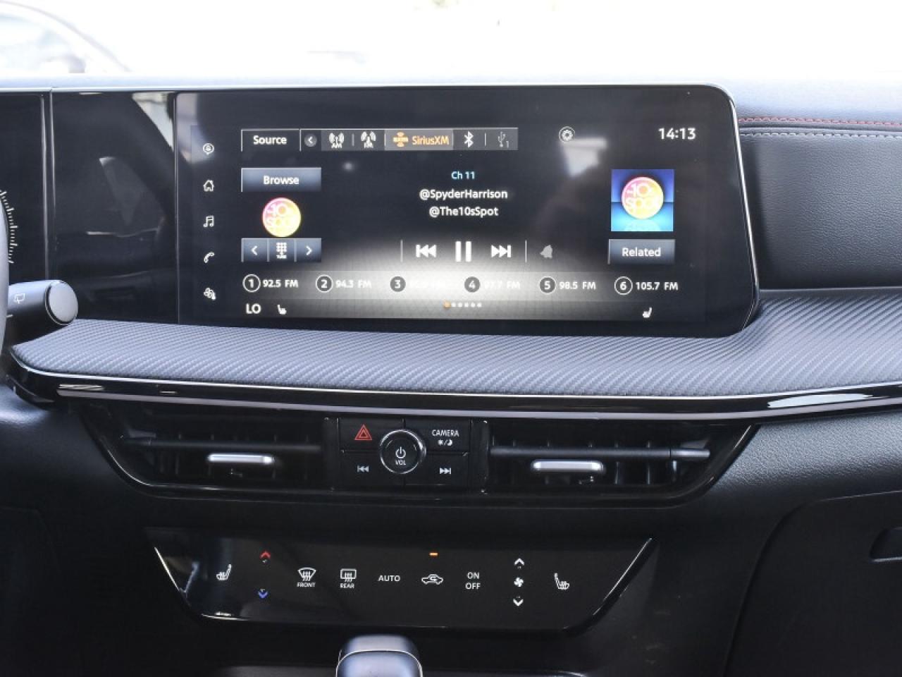 2025 Nissan Kicks SR Premium AWD   Leather   Roof   Bose   CarPlay Photo