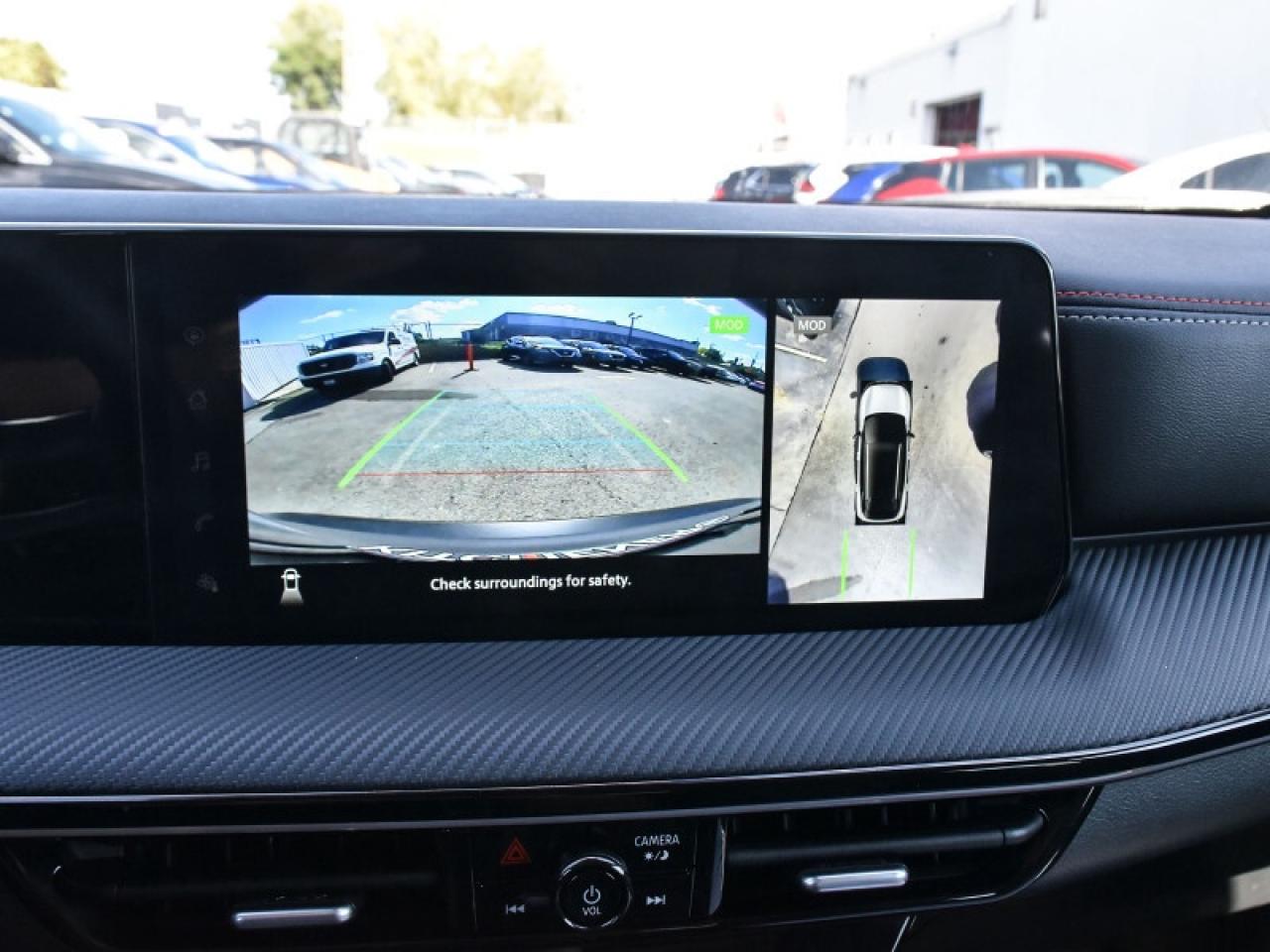 2025 Nissan Kicks SR Premium AWD   Leather   Roof   Bose   CarPlay Photo