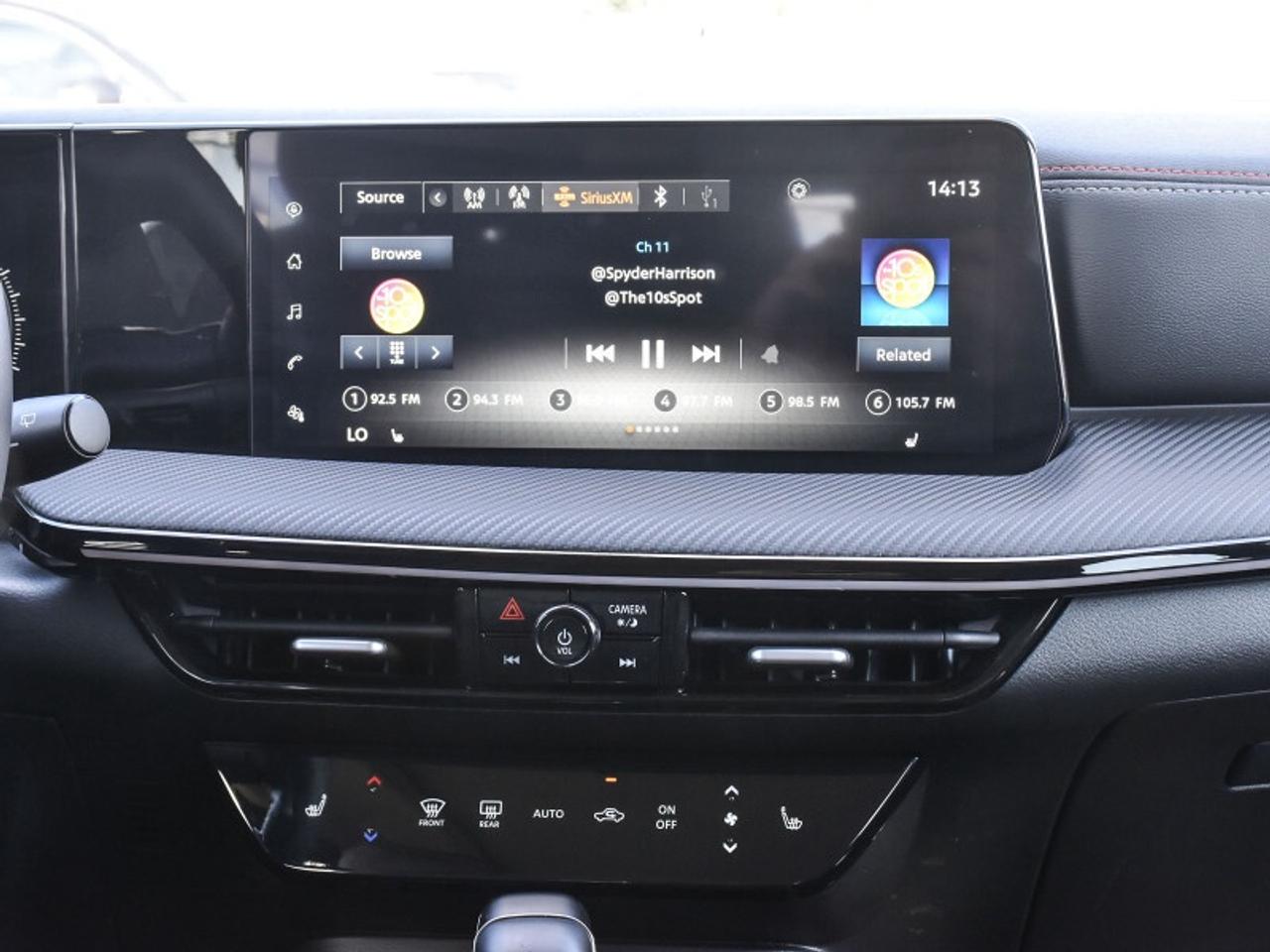 2025 Nissan Kicks SR Premium AWD   Leather   Roof   Bose   CarPlay Photo