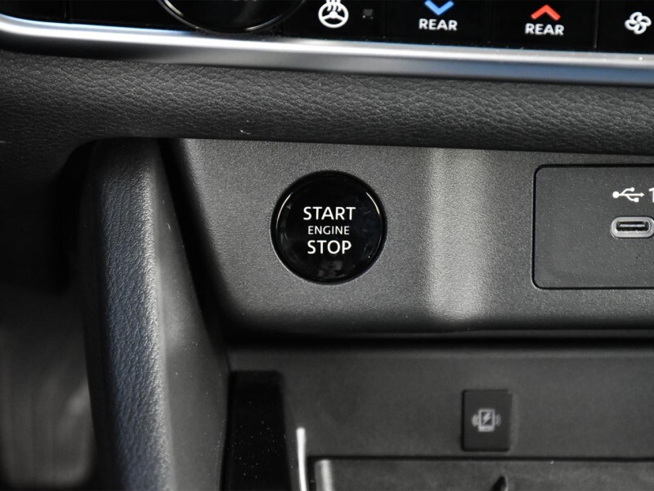 2025 Nissan Rogue SL   Leather   Pano Roof   Nav   Adaptive Cruise Photo