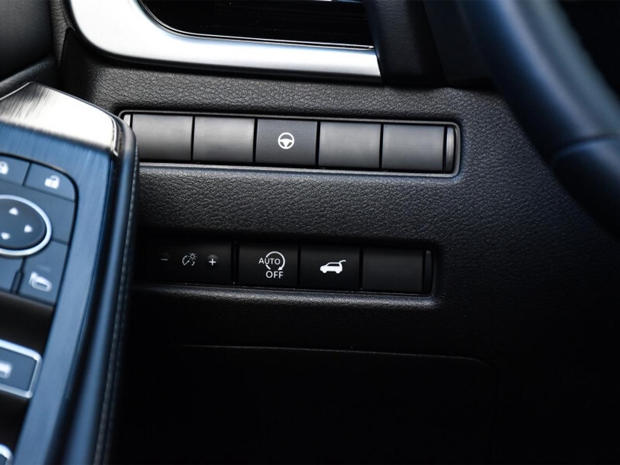 2025 Nissan Rogue SL   Leather   Pano Roof   Nav   Adaptive Cruise Photo