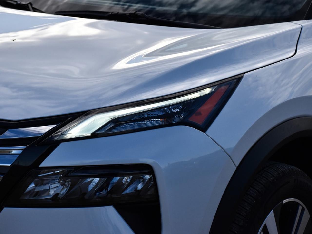 2025 Nissan Rogue SL   Leather   Roof   Navi   Adaptive Cruise   360 Photo