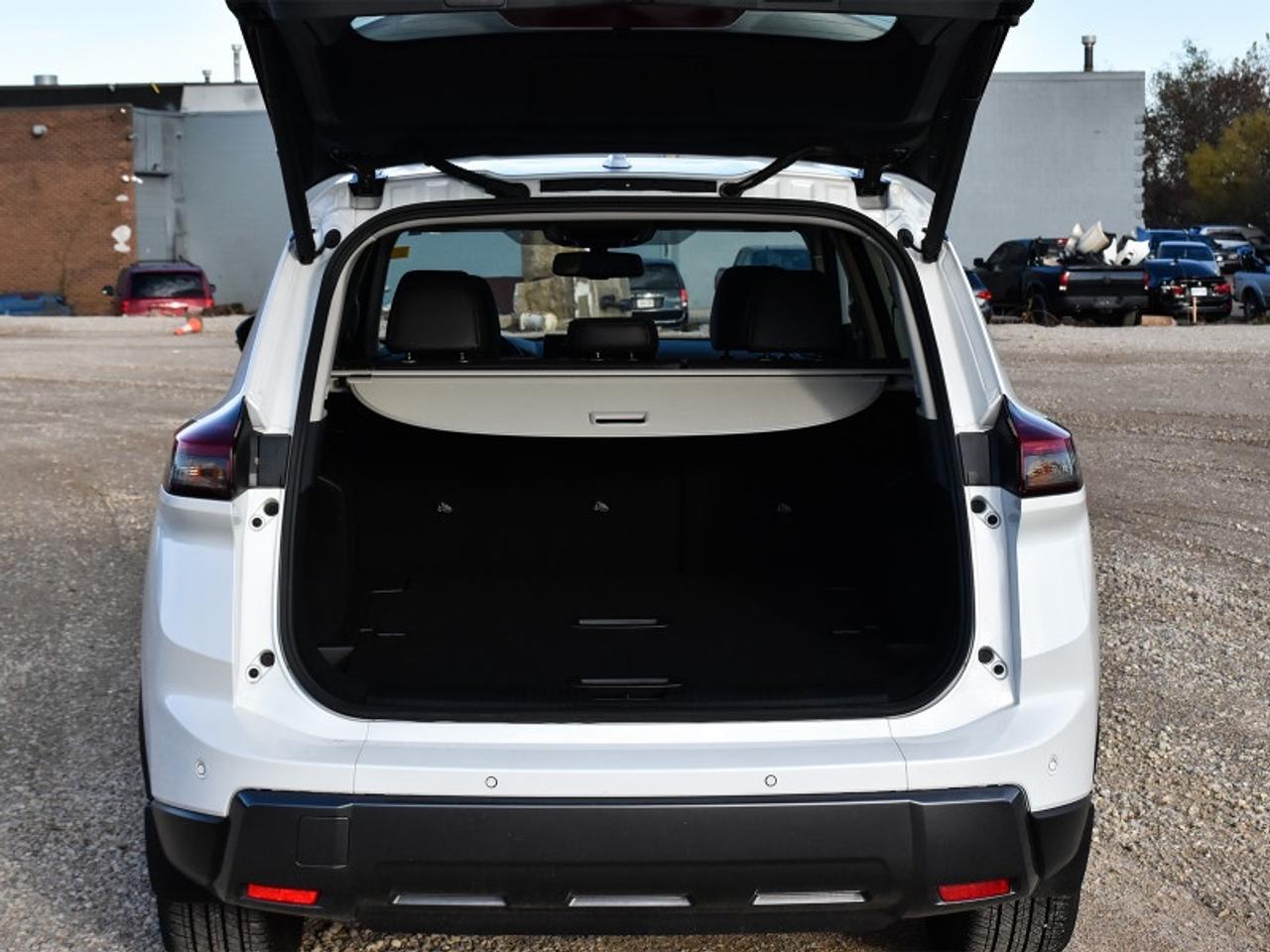 2025 Nissan Rogue SL   Leather   Roof   Navi   Adaptive Cruise   360 Photo