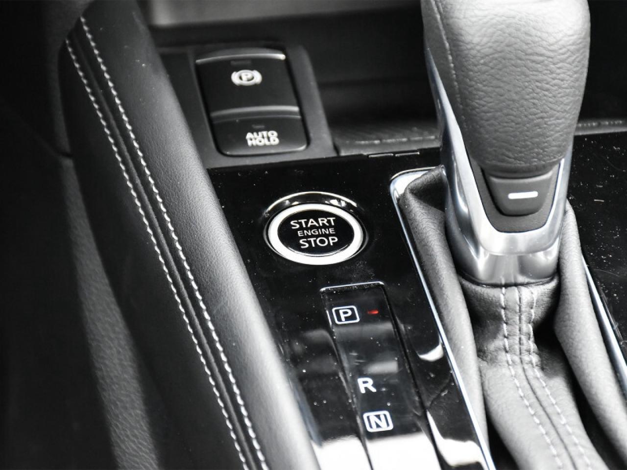 2023 Nissan Kicks SR Premium   Leather   Adaptive Cruise   CarPlay Photo