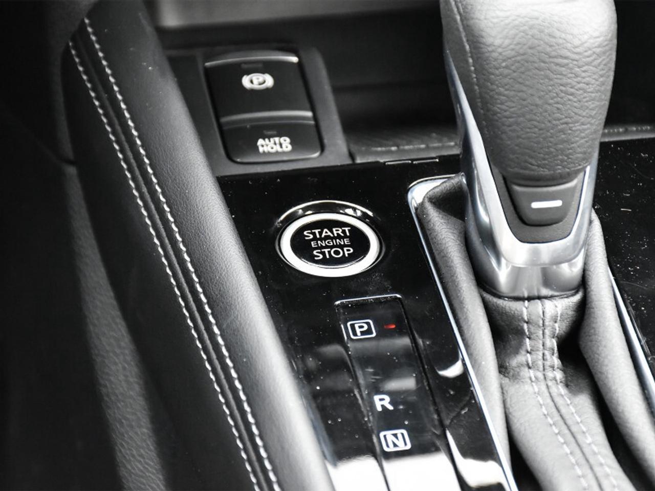 2023 Nissan Kicks SR Premium   Leather   Adaptive Cruise   CarPlay Photo