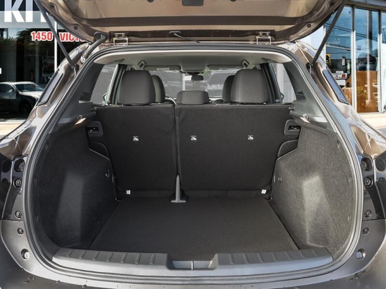 2025 Nissan Kicks SV Heated Seats   Wireless Charging   Heated Seats Photo