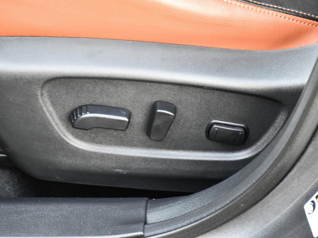 2020 Nissan Rogue SL Platinum & Reserve Package AWD-Brown Leather  N Photo