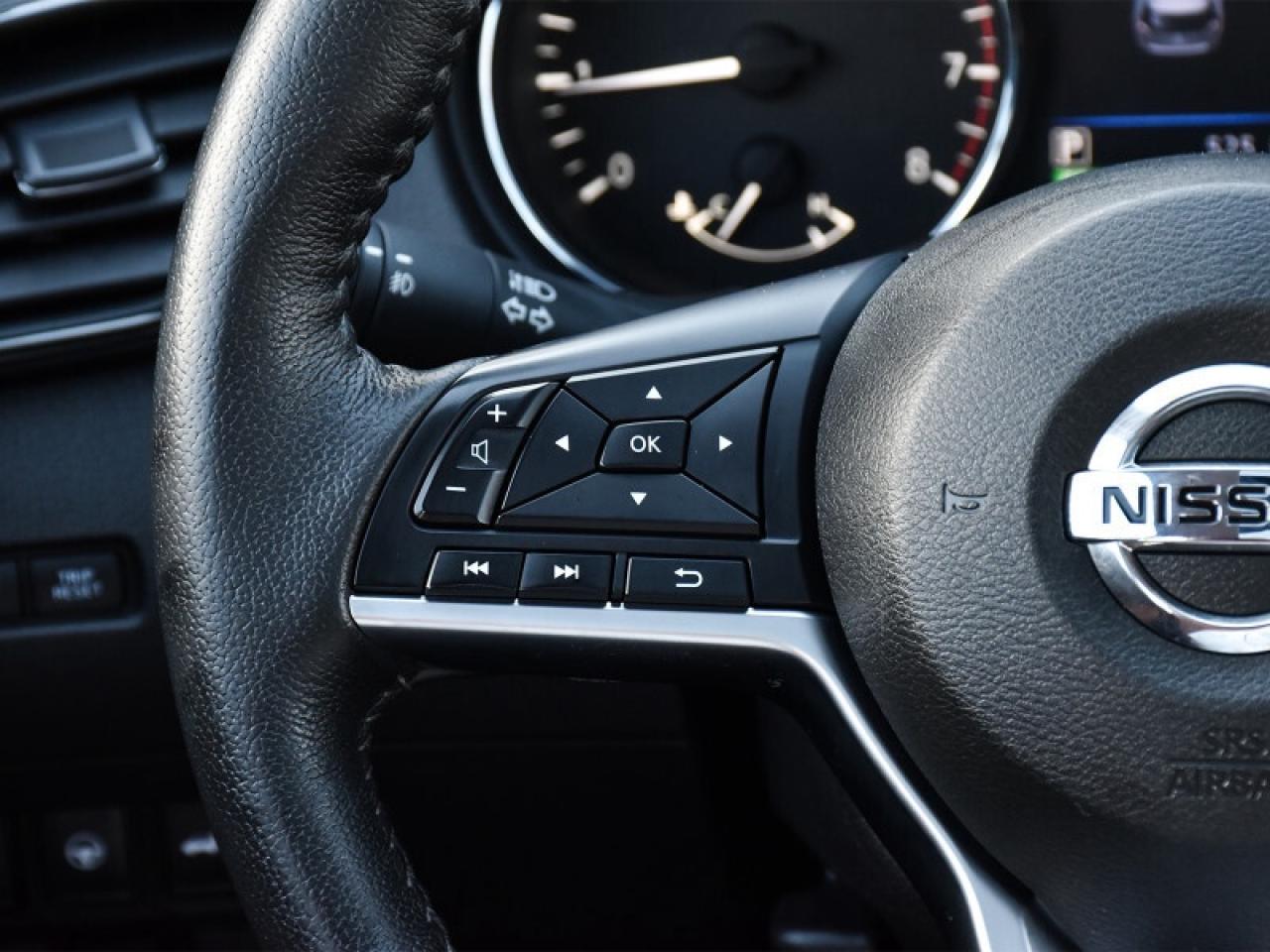 2020 Nissan Rogue SL Platinum & Reserve Package AWD-Brown Leather  N Photo