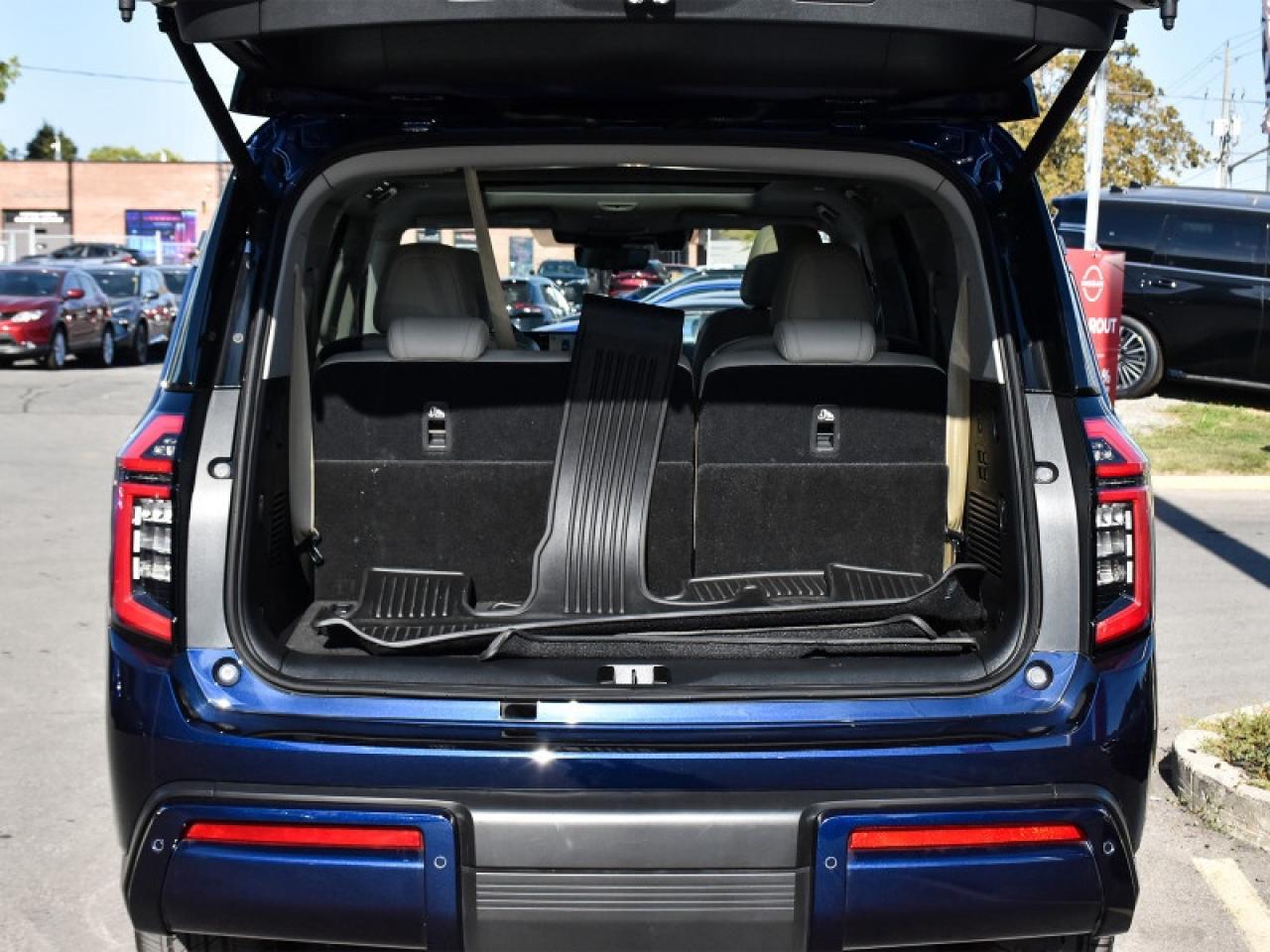 2025 Nissan Armada Platinum Reserve AWD-22 Inch Alloys  Massaging Sea Photo