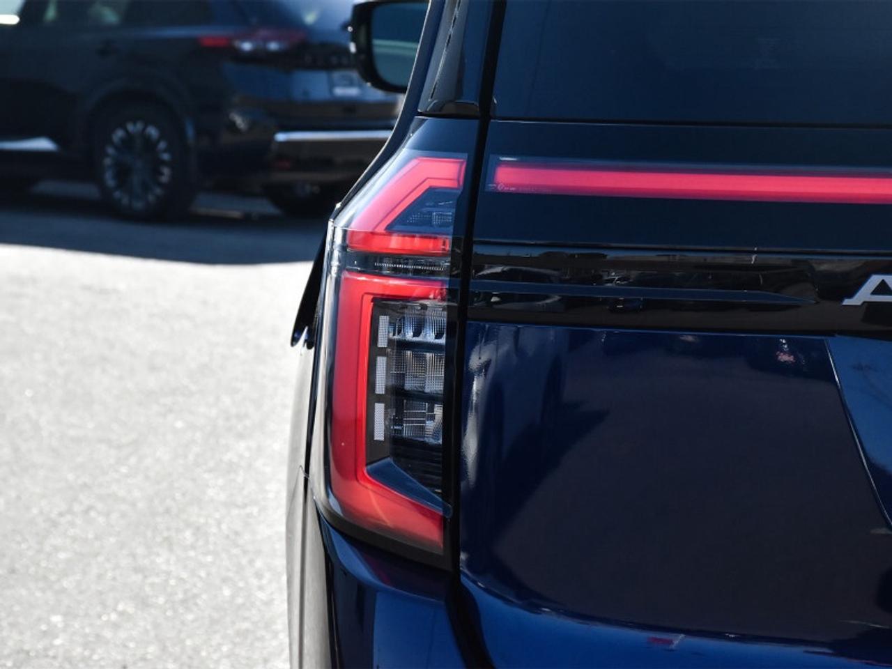 2025 Nissan Armada Platinum Reserve AWD-22 Inch Alloys  Massaging Sea Photo