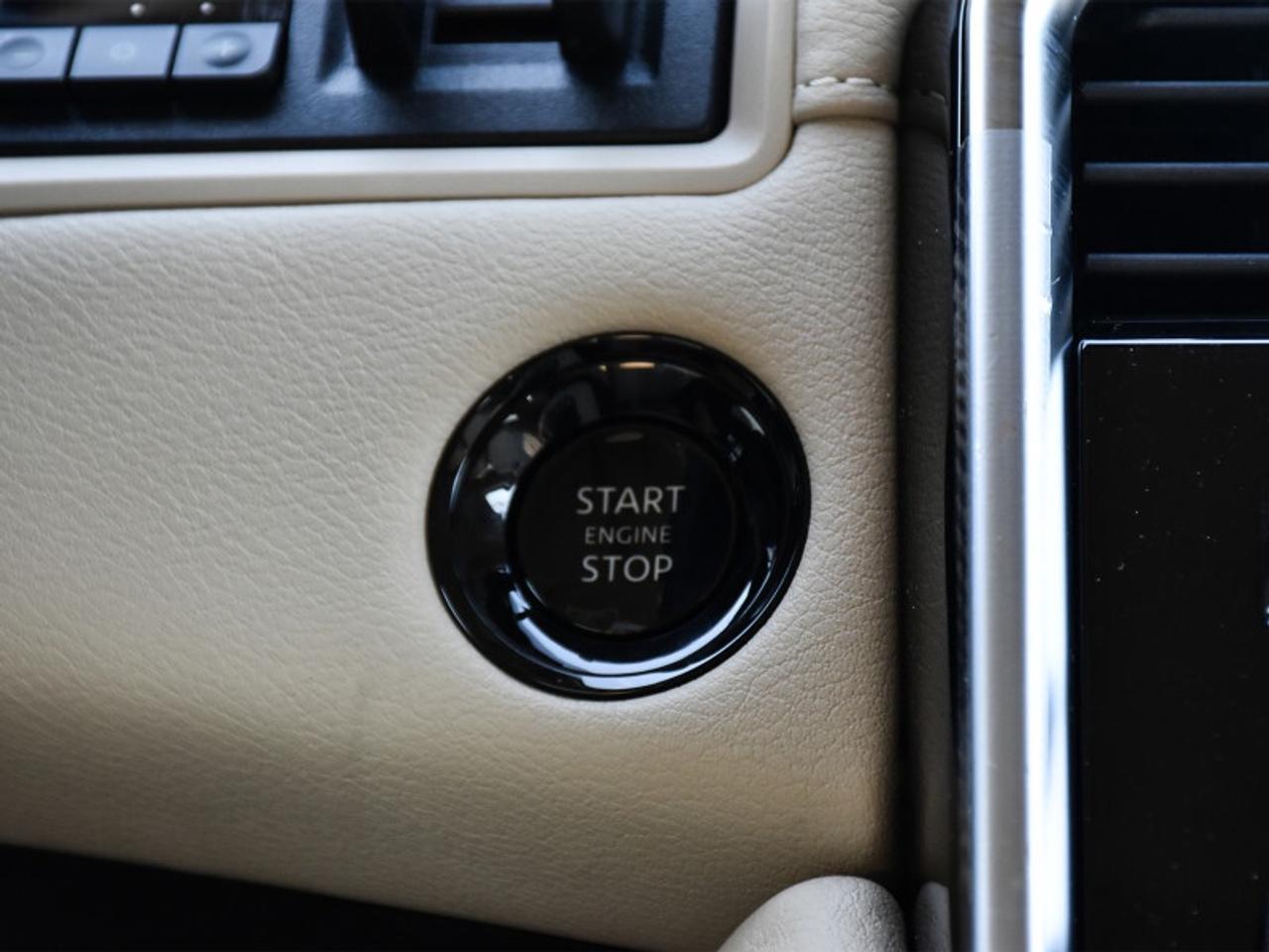 2025 Nissan Armada Platinum Reserve AWD-22 Inch Alloys  Massaging Sea Photo