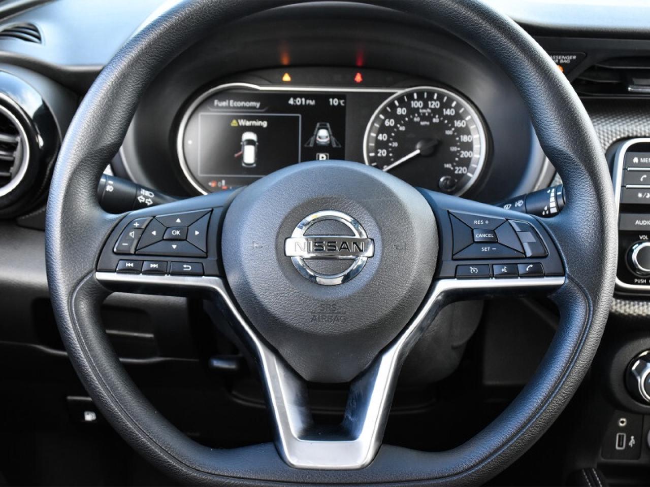 2020 Nissan Kicks SV CarPlay   Android Auto   Cruise Control   Remot Photo