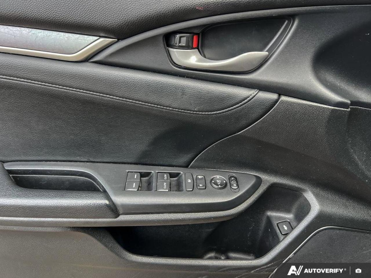 2018 Honda Civic Sedan LEATHER   MOONROOF   AUTO Photo