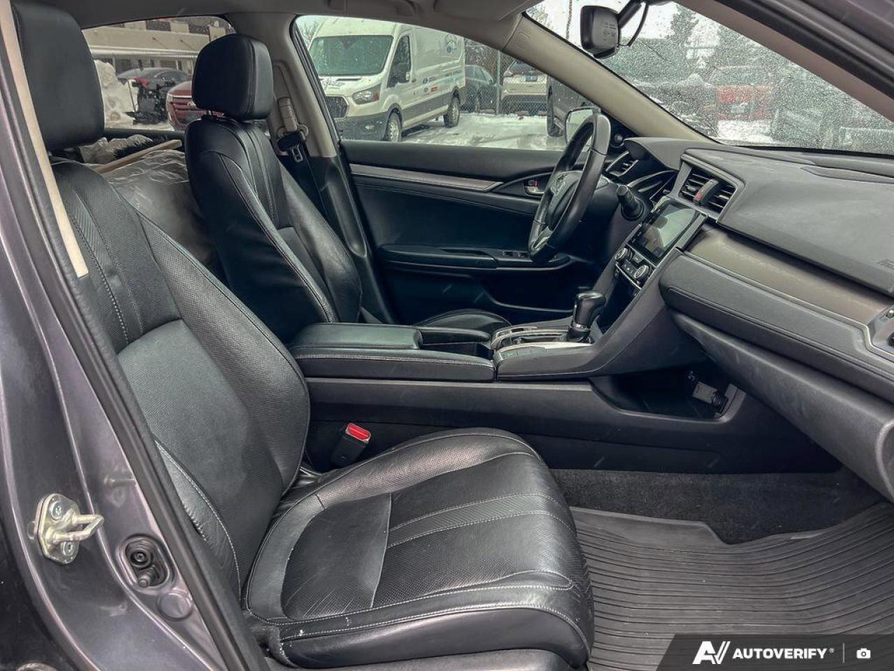 2018 Honda Civic Sedan LEATHER   MOONROOF   AUTO Photo