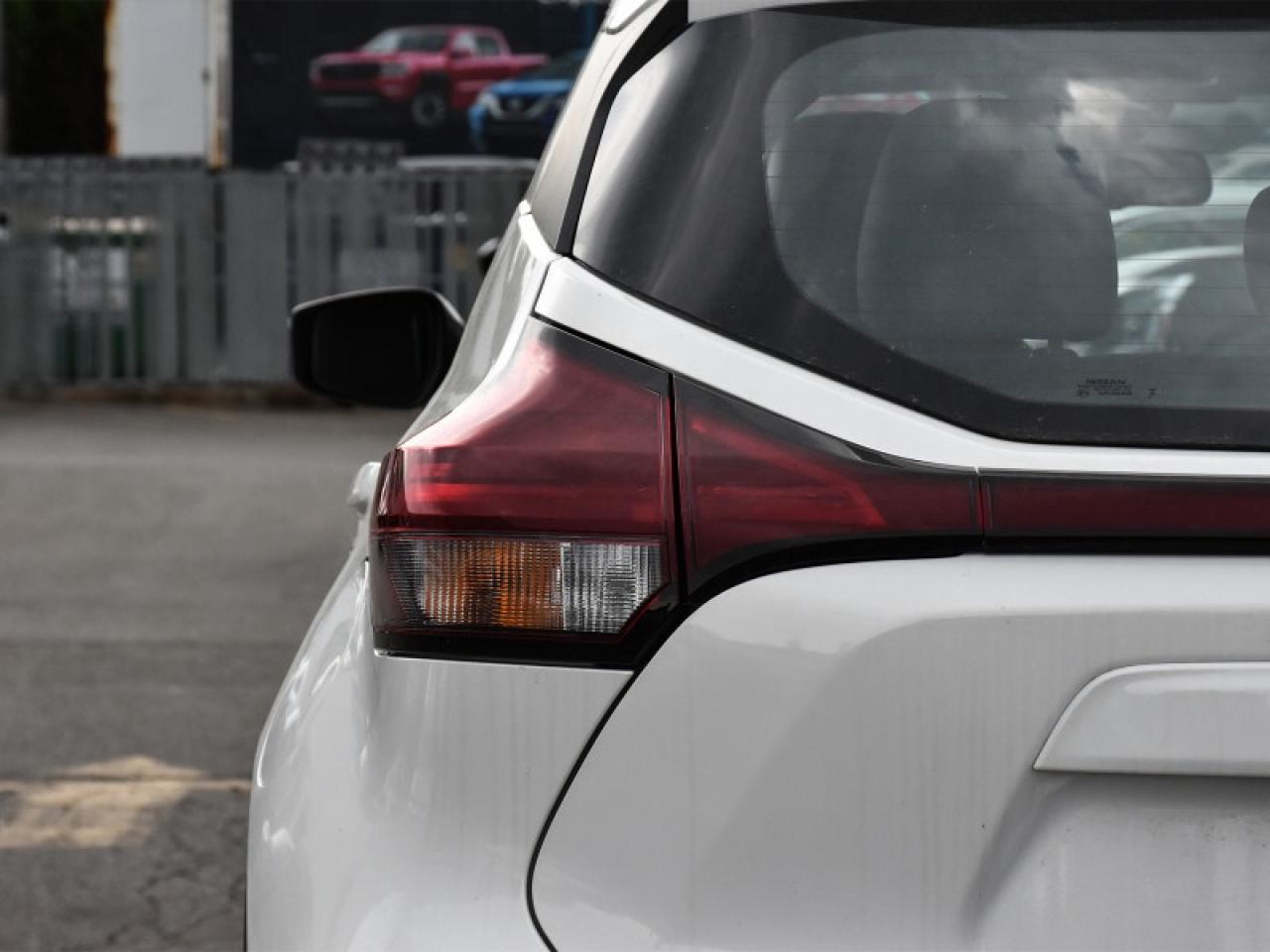 2024 Nissan Kicks SR Premium-Leather  Camera  Heated Seats! Photo