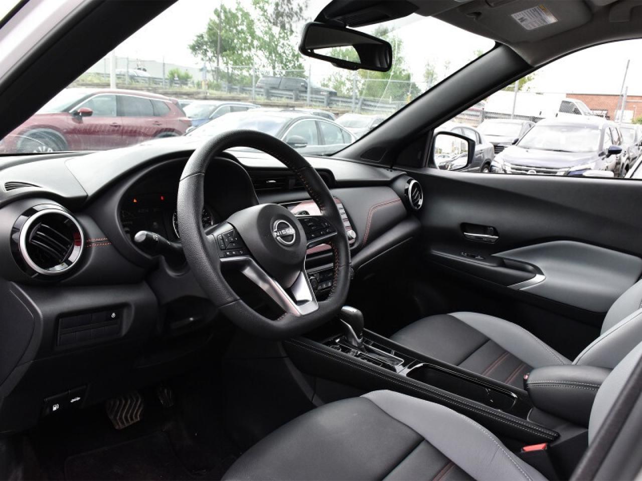 2024 Nissan Kicks SR Premium-Leather  Camera  Heated Seats! Photo