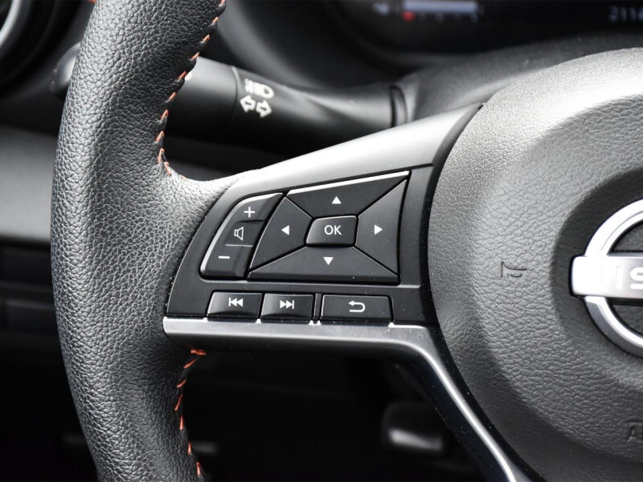 2024 Nissan Kicks SR Premium-Leather  Camera  Heated Seats! Photo