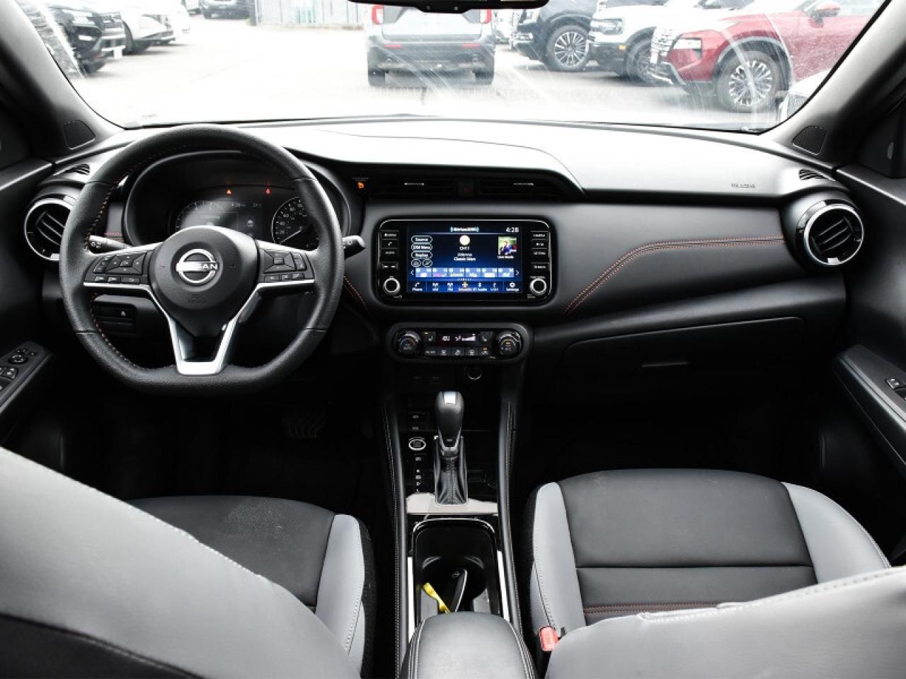 2024 Nissan Kicks SR Premium-Leather  Camera  Heated Seats! Photo