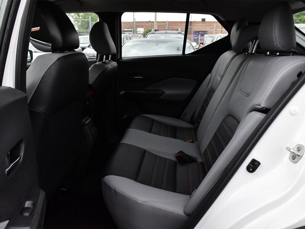 2024 Nissan Kicks SR Premium   Leather   Apple CarPlay   Android Aut Photo