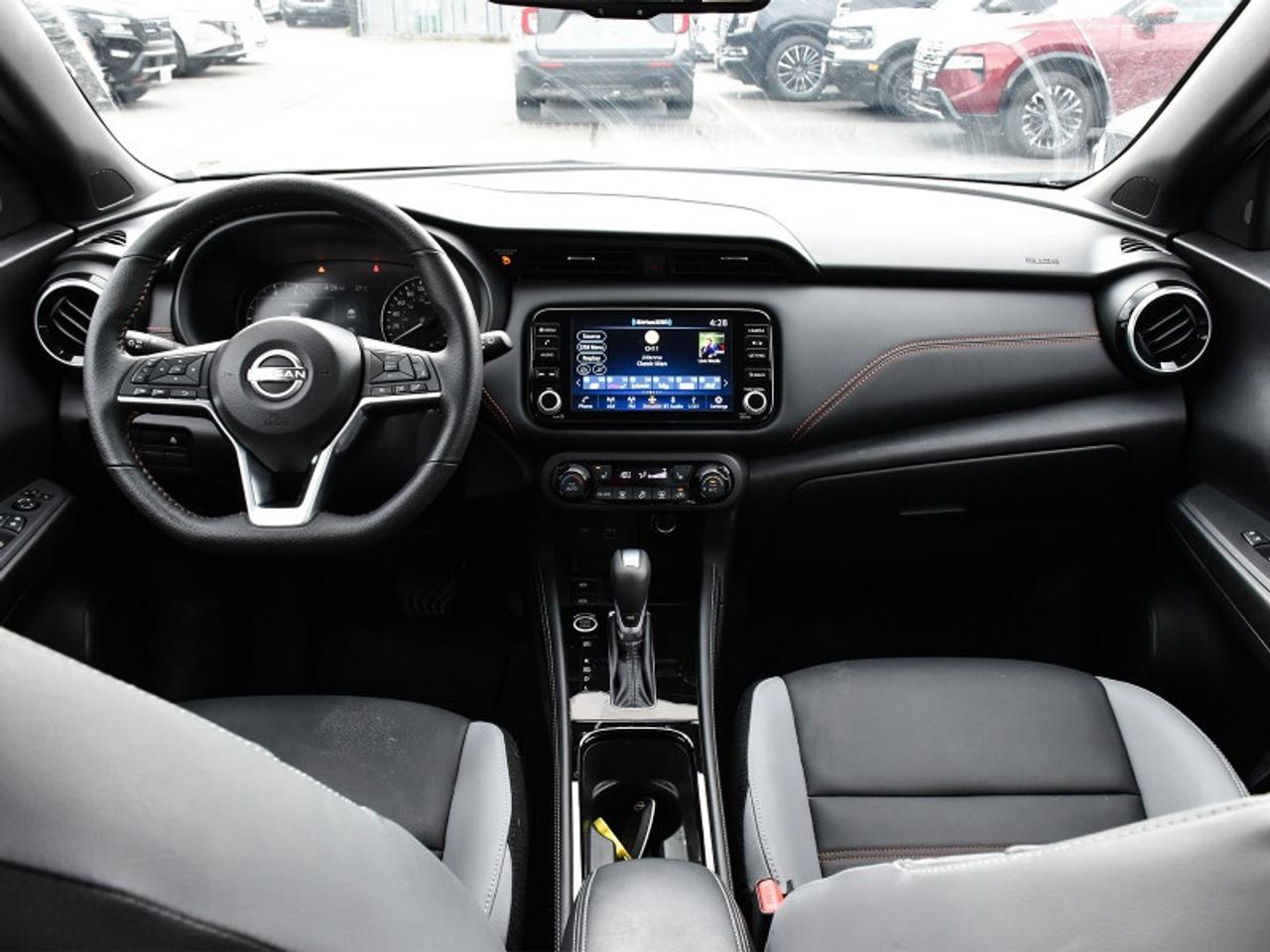 2024 Nissan Kicks SR Premium   Leather   Apple CarPlay   Android Aut Photo