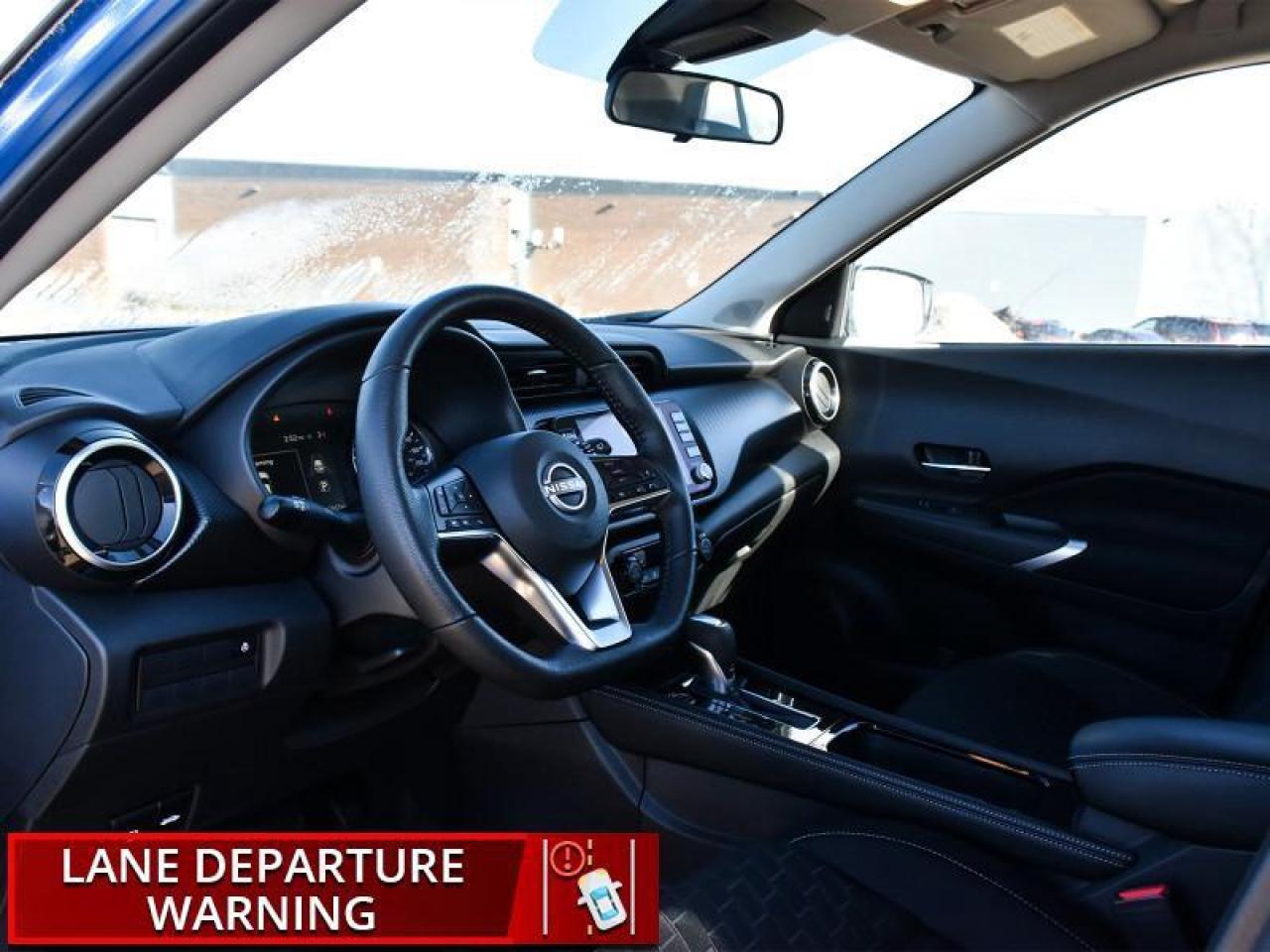 2024 Nissan Kicks SV  CarPlay   Android Auto   Heated Seats & Steeri Photo