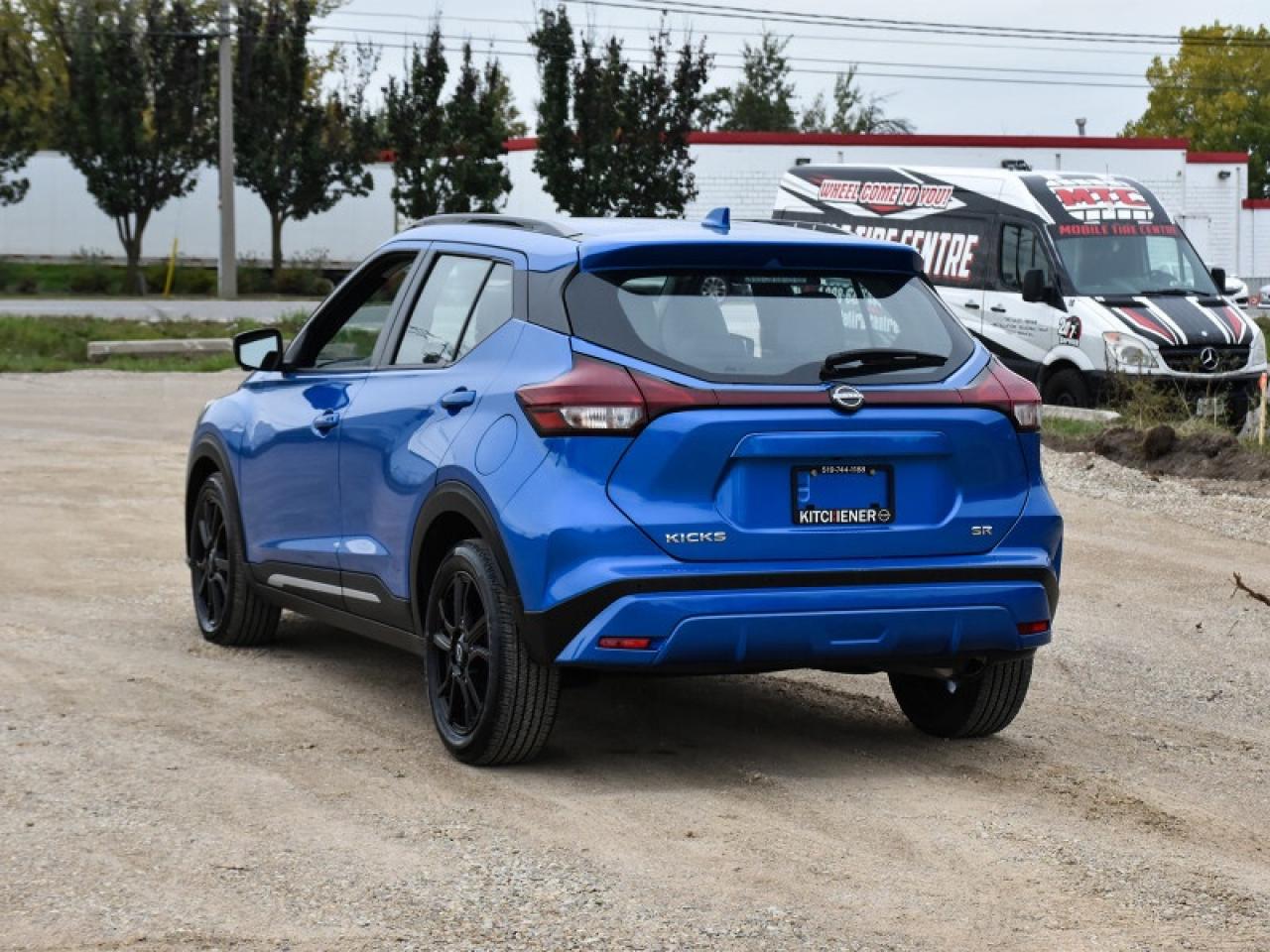 2023 Nissan Kicks SR Premium-2 Tone Leather   Cameara  Heated Seats! Photo