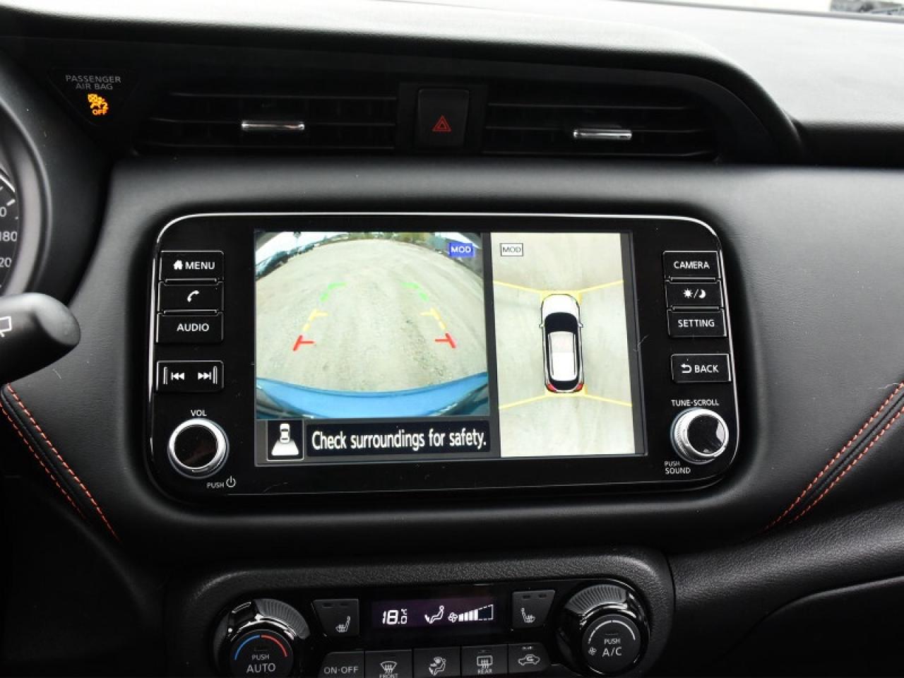 2023 Nissan Kicks SR Premium-2 Tone Leather   Cameara  Heated Seats! Photo