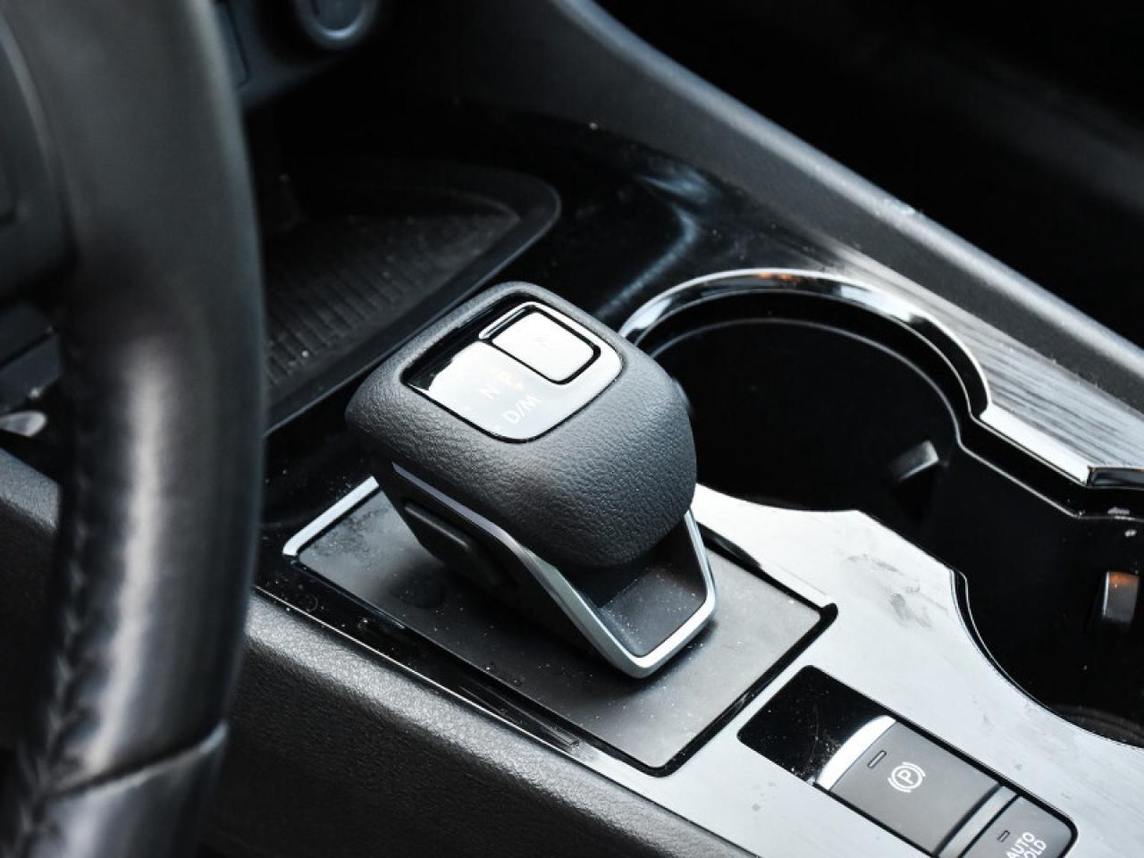 2023 Nissan Rogue SV Moonroof AWD-Camera  Sunroof  Alloys! Photo