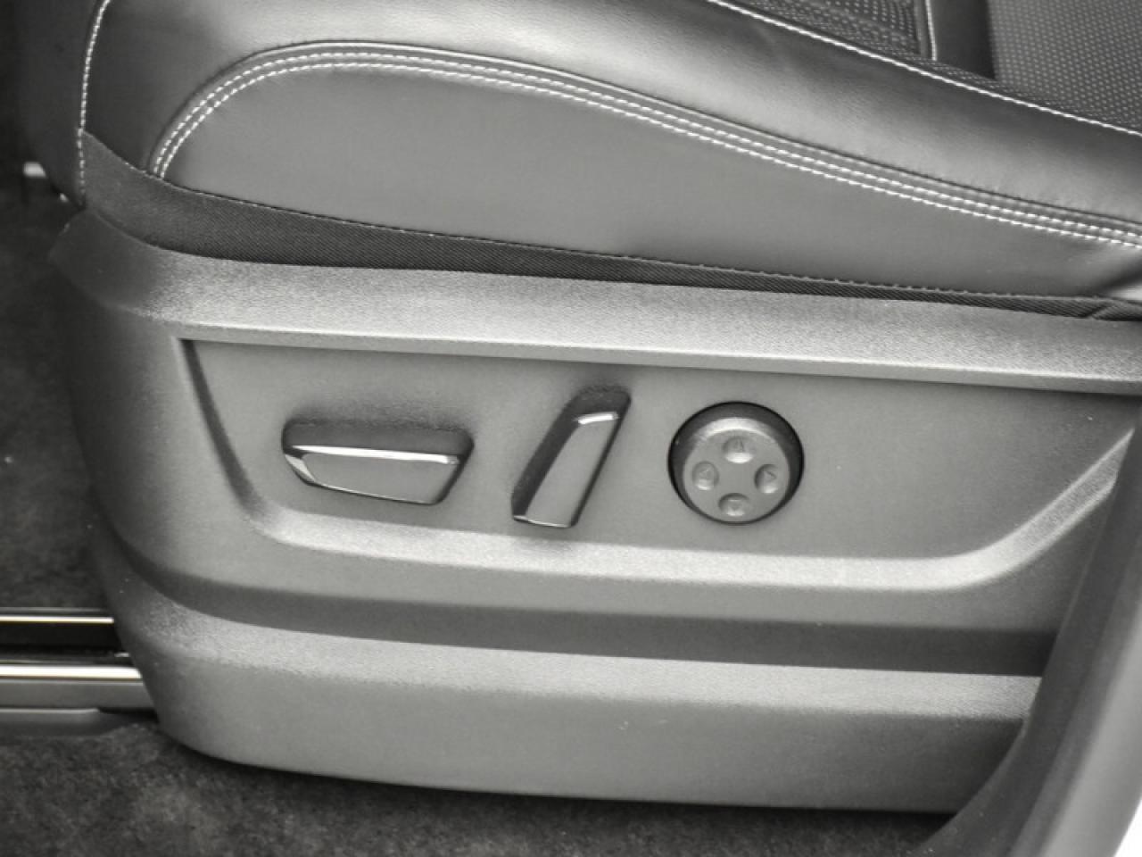 2025 Nissan Armada PRO-4X   Leather   Sunroof   Nav   Adaptive Cruise Photo