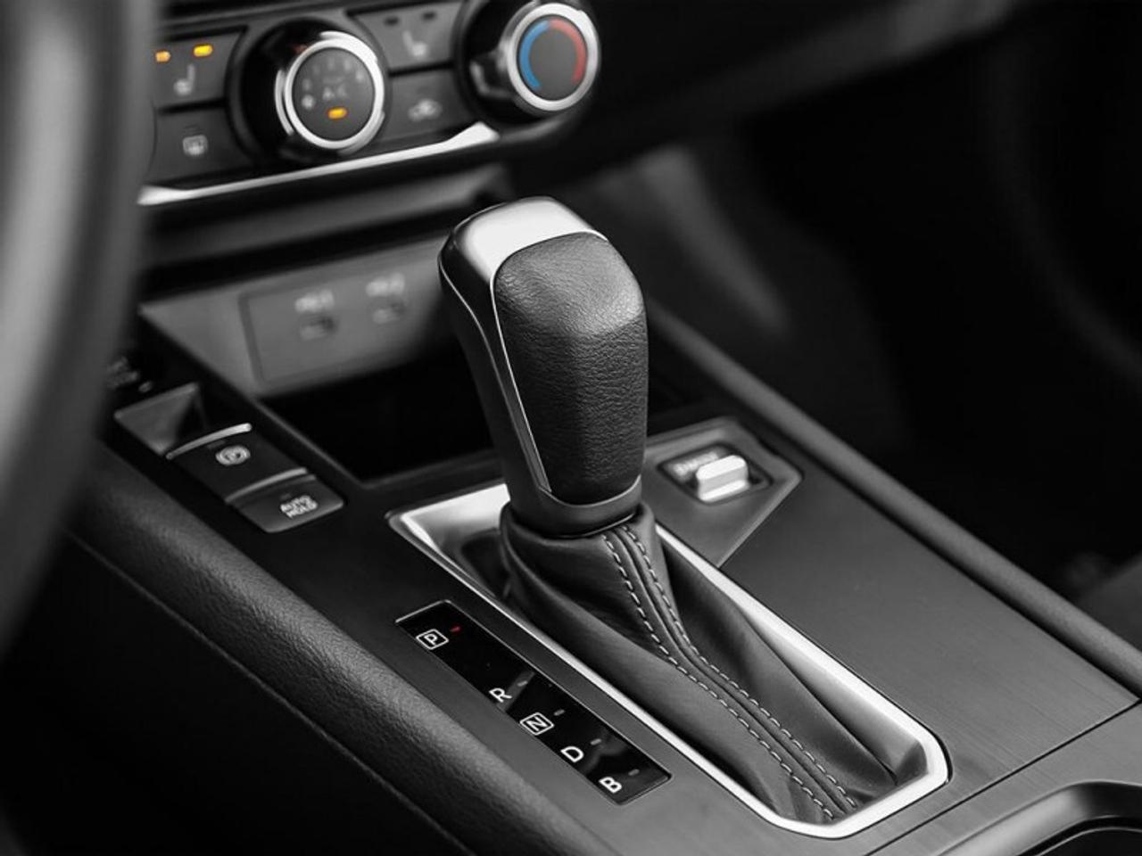 2025 Nissan Kicks S Heated Seats   Blind Spot Detection   Apple CarP Photo