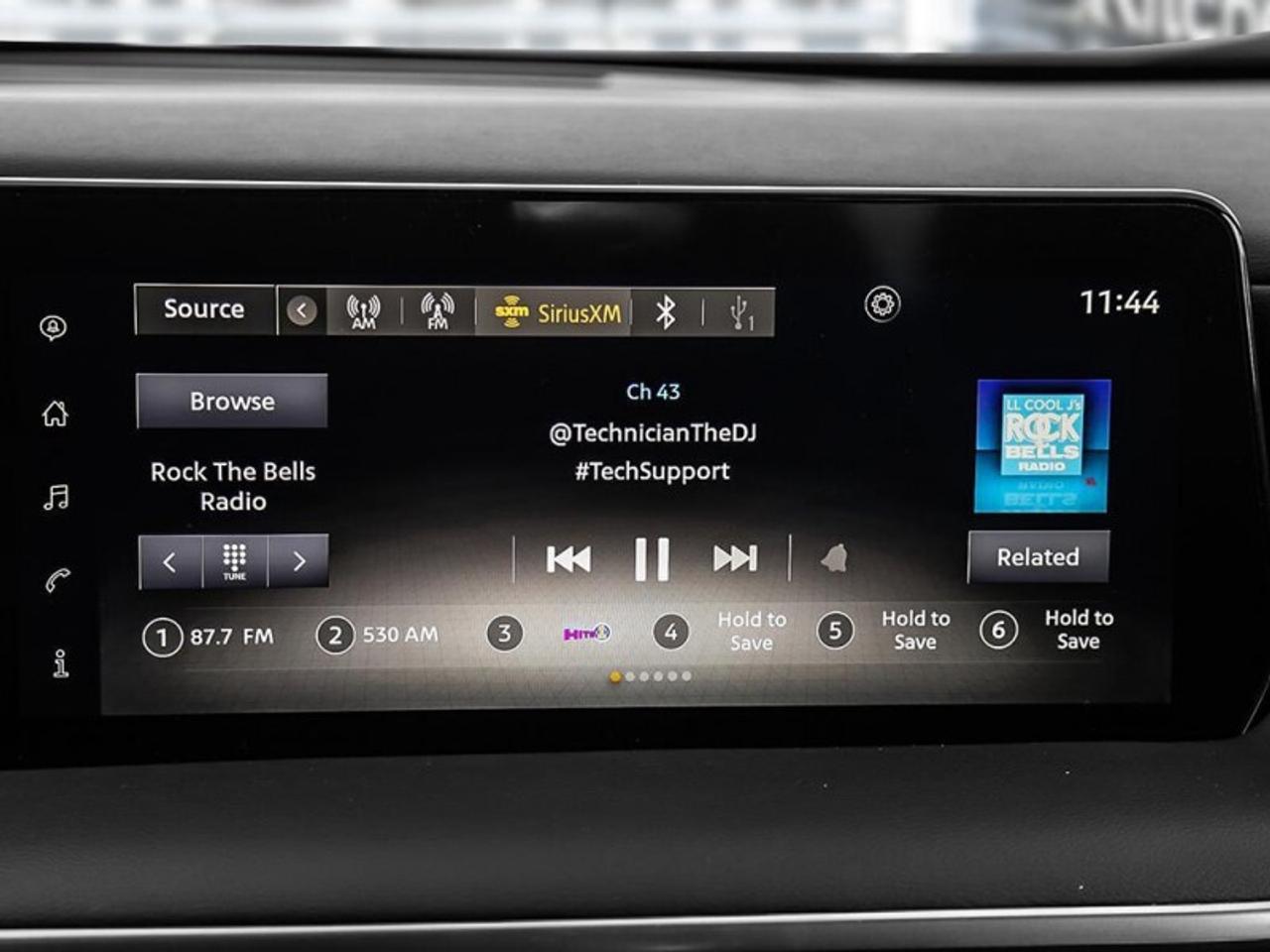 2025 Nissan Kicks S Heated Seats   Blind Spot Detection   Apple CarP Photo