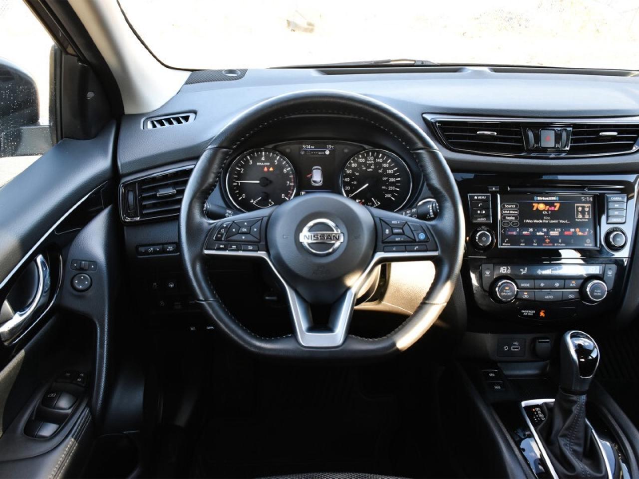 2023 Nissan Qashqai SV AWD-Roof  Camera  Heated Seats! Photo