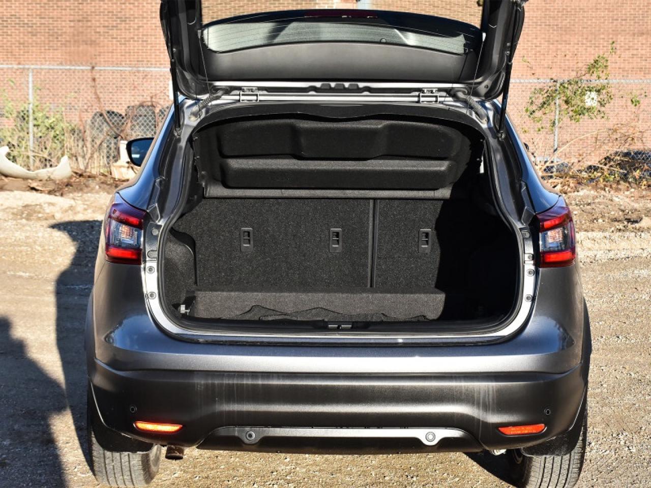 2023 Nissan Qashqai SV AWD-Roof  Camera  Heated Seats! Photo