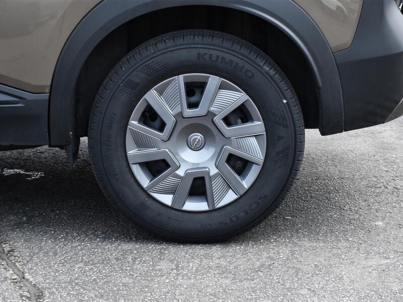 2025 Nissan Kicks S Heated Seats   Blind Spot Detection   Lane Depar Photo