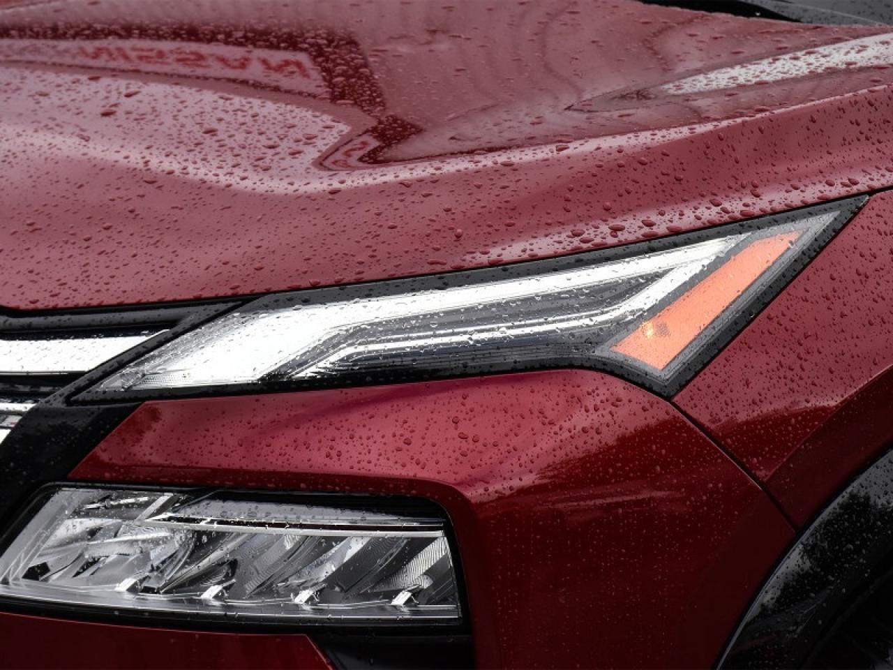 2024 Nissan Rogue Platinum AWD-Leather  Roof   Heads Up Display   36 Photo