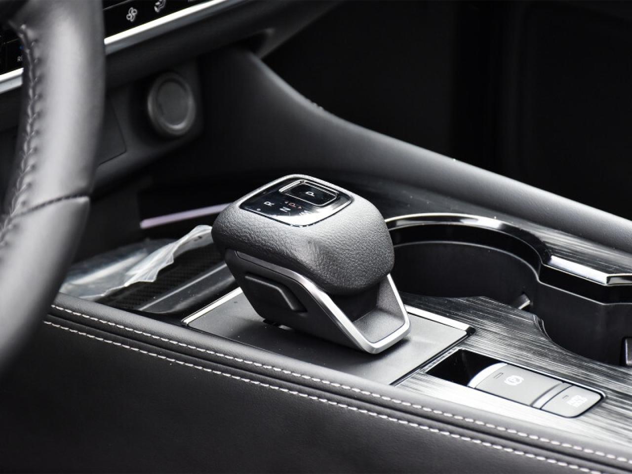 2024 Nissan Rogue Platinum AWD-Leather  Roof   Heads Up Display   36 Photo