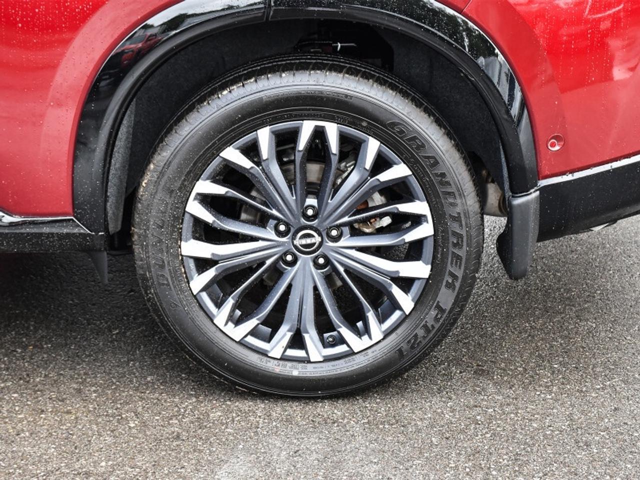 2024 Nissan Rogue Platinum AWD-Leather  Roof   Heads Up Display   36 Photo