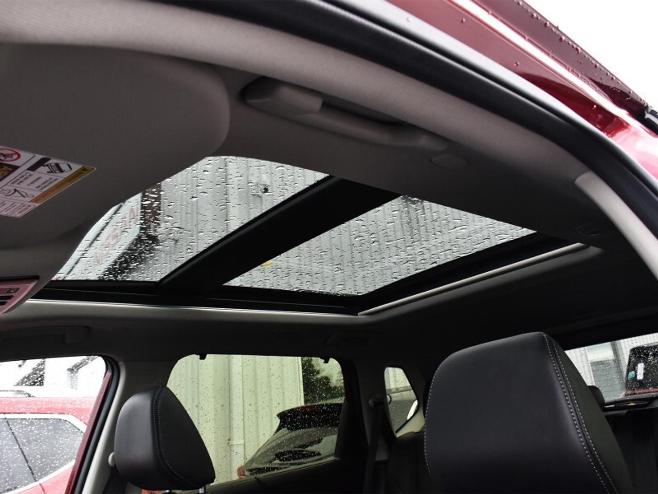 2024 Nissan Rogue Platinum AWD-Leather  Roof   Heads Up Display   36 Photo