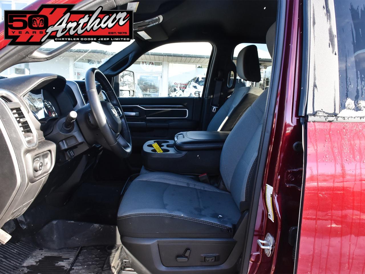 2024 RAM 2500 Big Horn Crew Cab 4x4 Photo