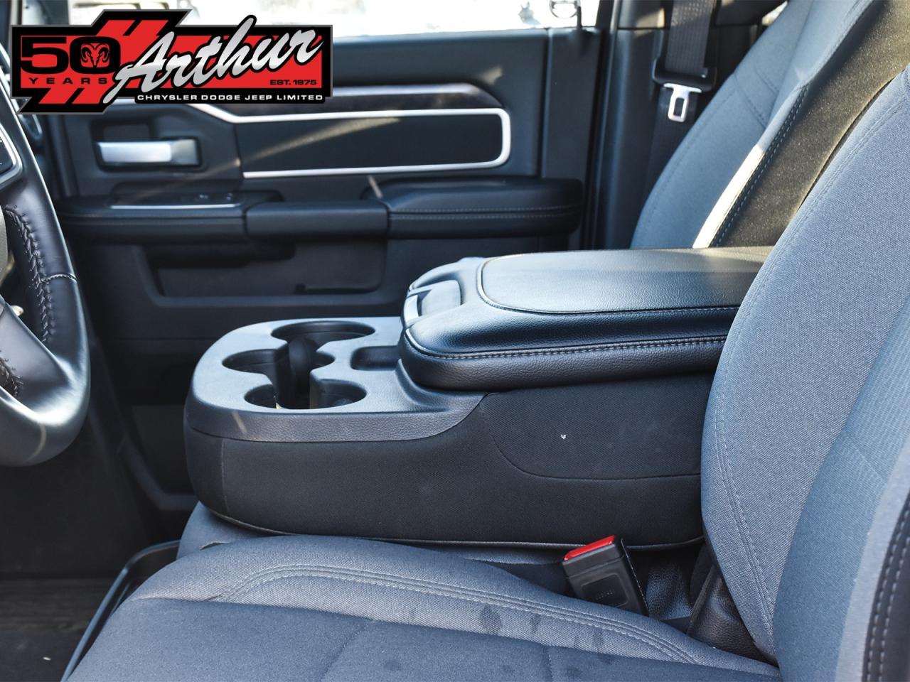 2024 RAM 2500 Big Horn Crew Cab 4x4 Photo