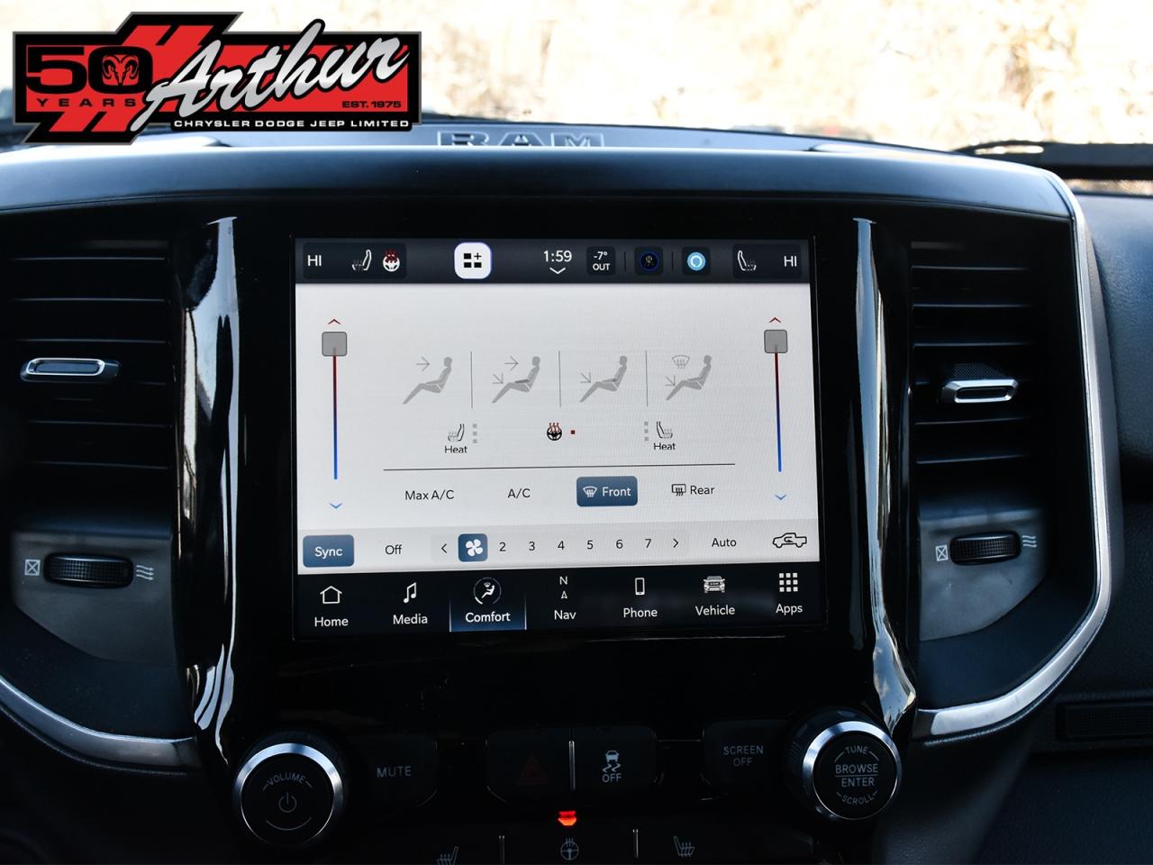 2024 RAM 2500 Big Horn Crew Cab 4x4 Photo