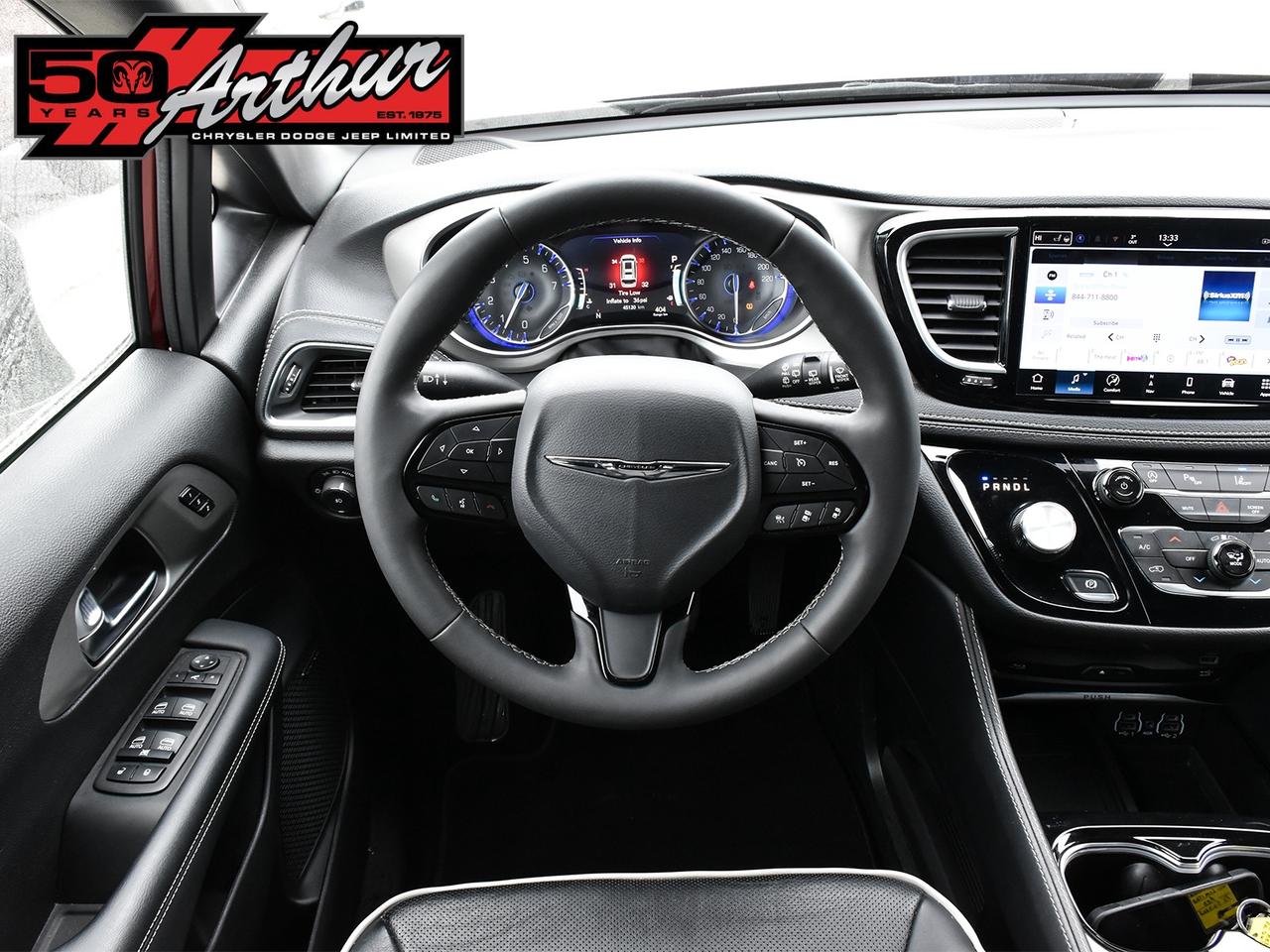 2023 Chrysler Pacifica LIMITED 'S' APPEARANCE Photo