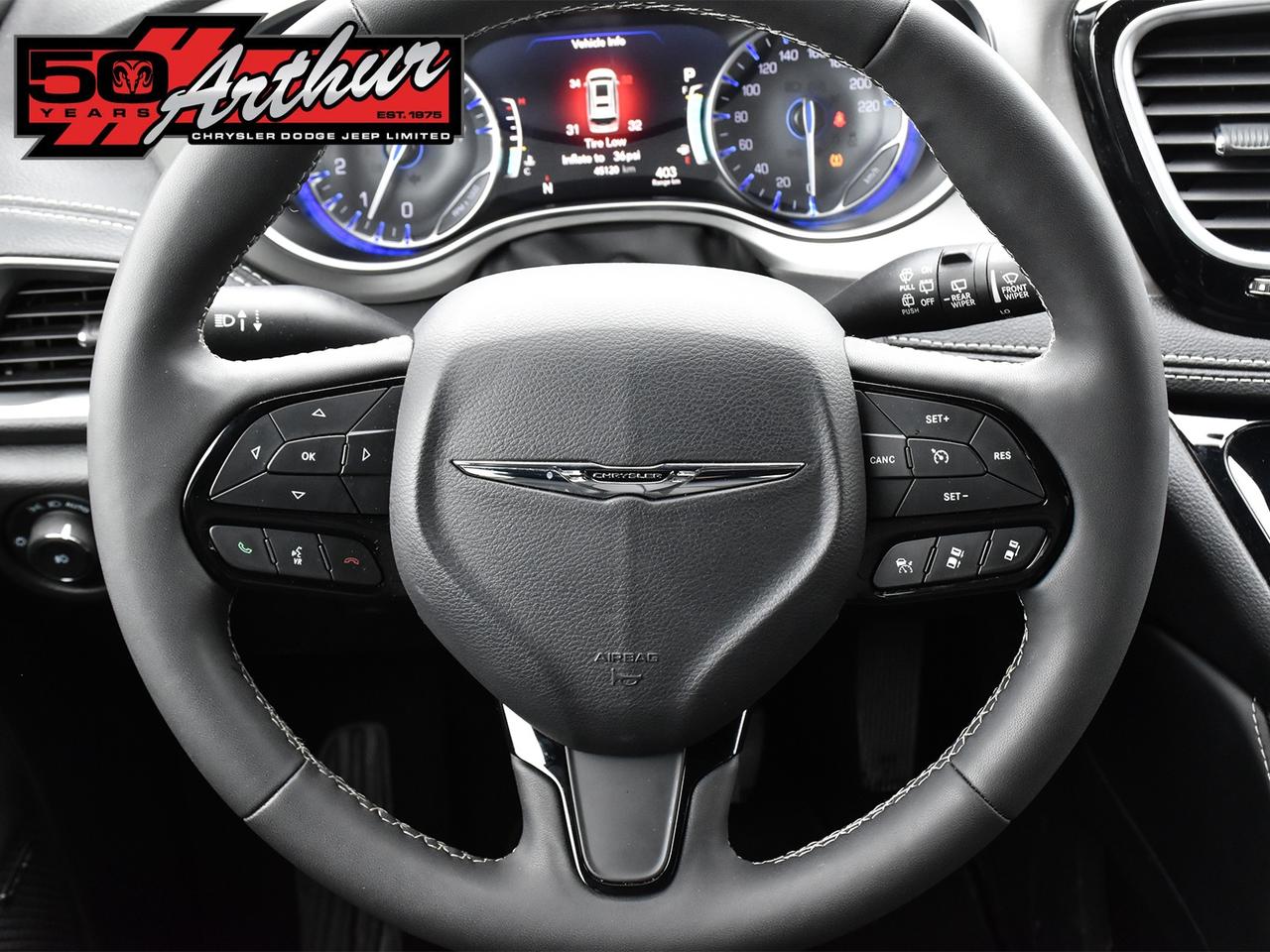 2023 Chrysler Pacifica LIMITED 'S' APPEARANCE Photo