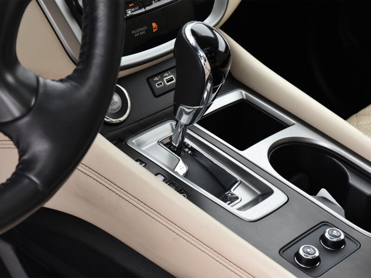 2023 Nissan Murano Platinum   Leather   Pano Roof   Nav   Heated & Co Photo