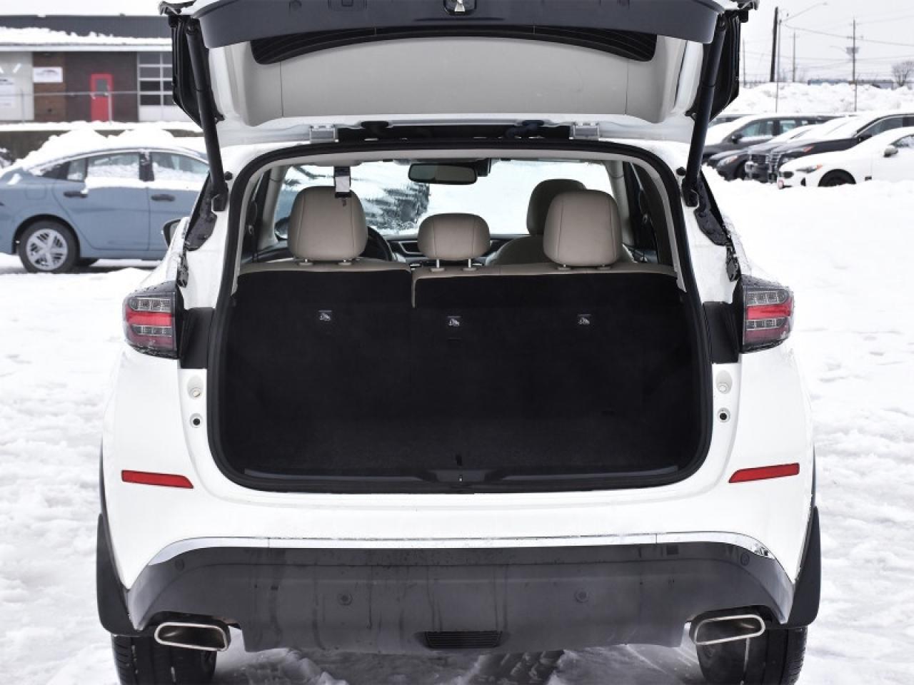 2023 Nissan Murano Platinum   Leather   Pano Roof   Nav   Heated & Co Photo