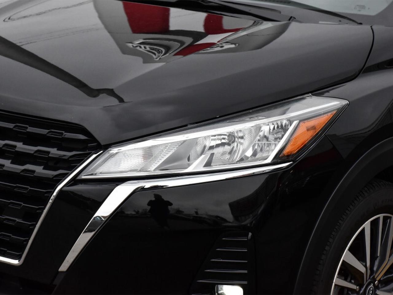 2024 Nissan Kicks SV   Heated Seats   Heated Steering   Remote Start Photo