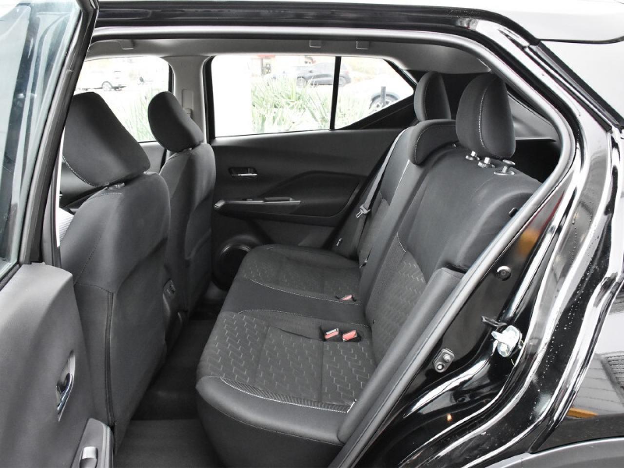 2024 Nissan Kicks SV  CarPlay   Android Auto   Heated Seats & Steeri Photo