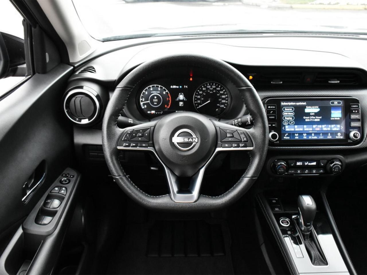 2024 Nissan Kicks SV  CarPlay   Android Auto   Heated Seats & Steeri Photo